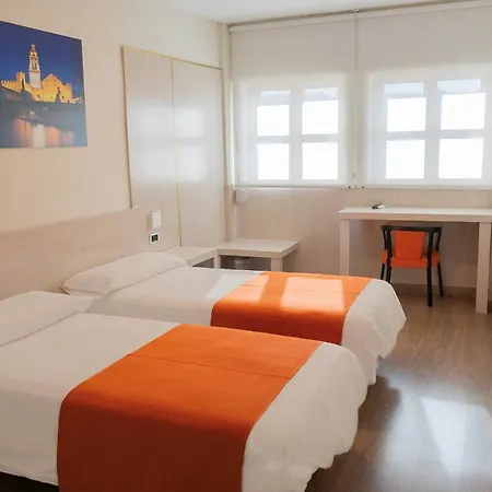 Hotell Rio Ucero El Burgo De Osma