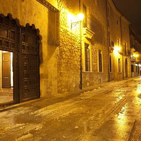 Hotell Rio Ucero El Burgo De Osma
