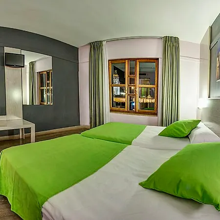 Hotel Rio Ucero 3*