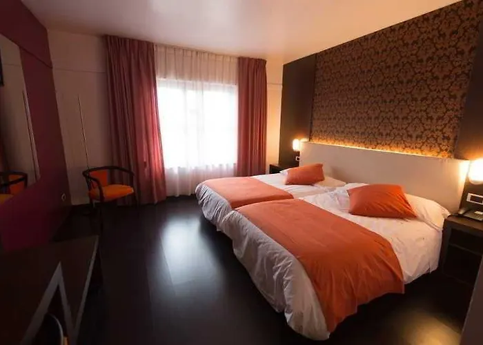 Rio Ucero Hotel El Burgo De Osma