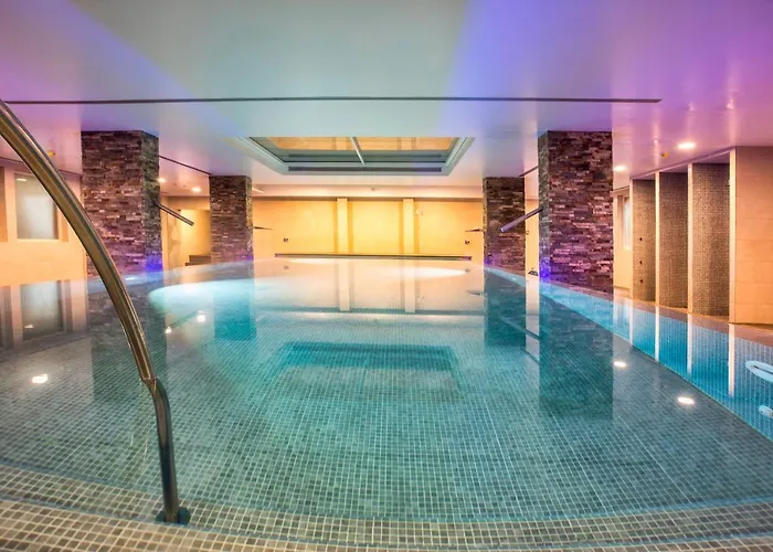 ホテル Rio Ucero エル・ブルゴ・デ・オスマ